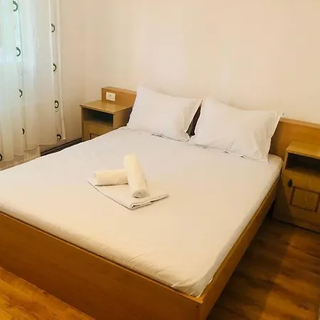 Apartment Joy Bucuresti 4 2